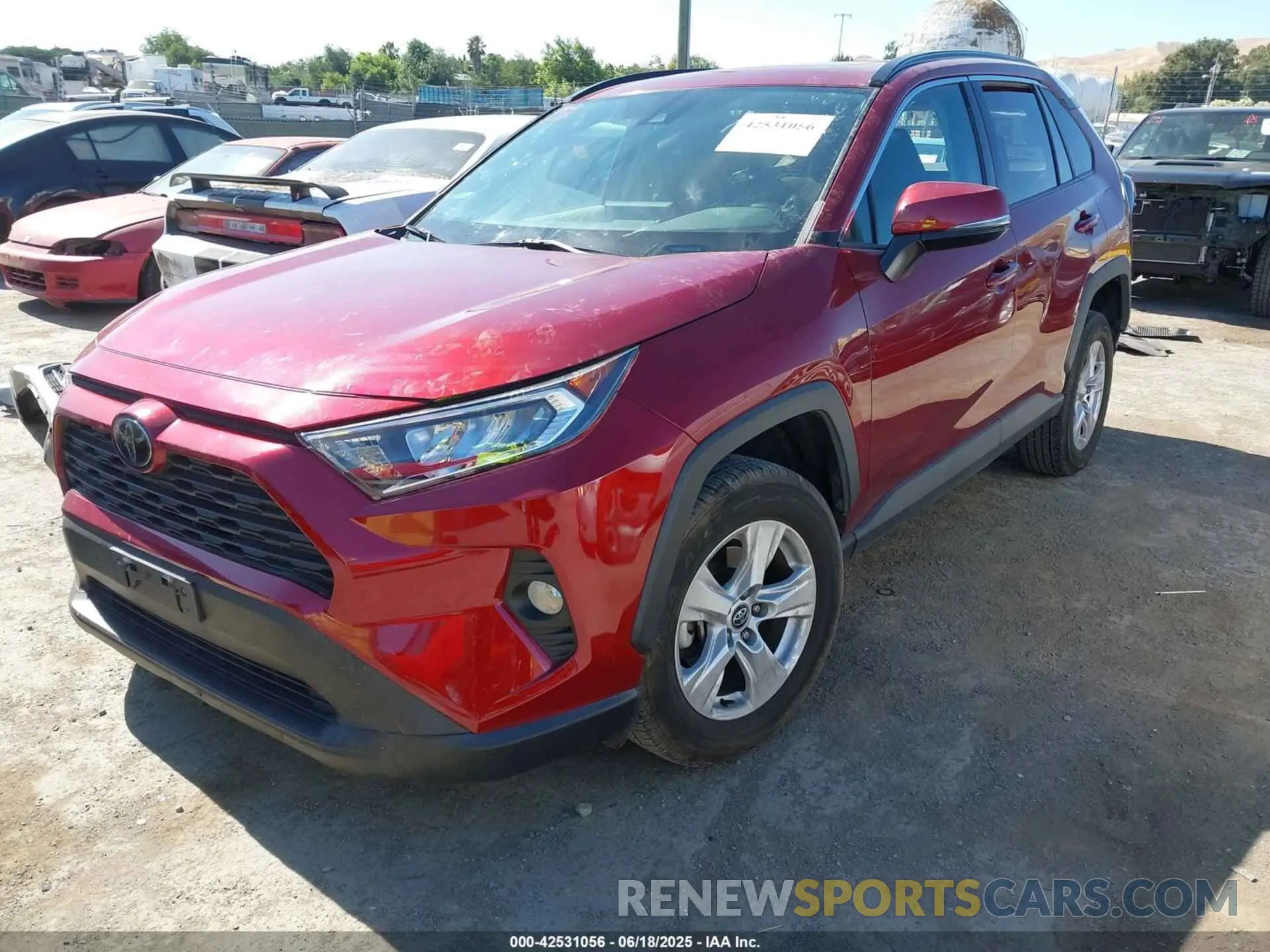 2 Photograph of a damaged car 2T3W1RFV2LW077919 TOYOTA RAV4 2020