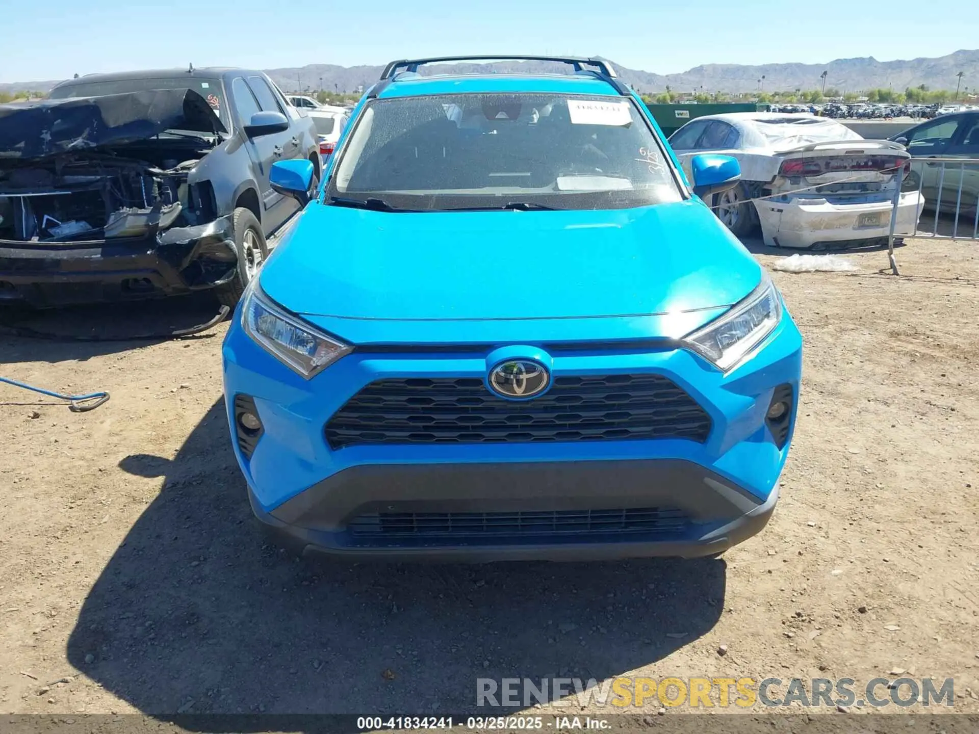 12 Photograph of a damaged car 2T3W1RFV2LW085857 TOYOTA RAV4 2020
