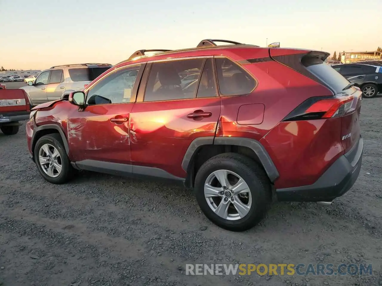 2 Фотография поврежденного автомобиля 2T3W1RFV2LW090783 TOYOTA RAV4 2020