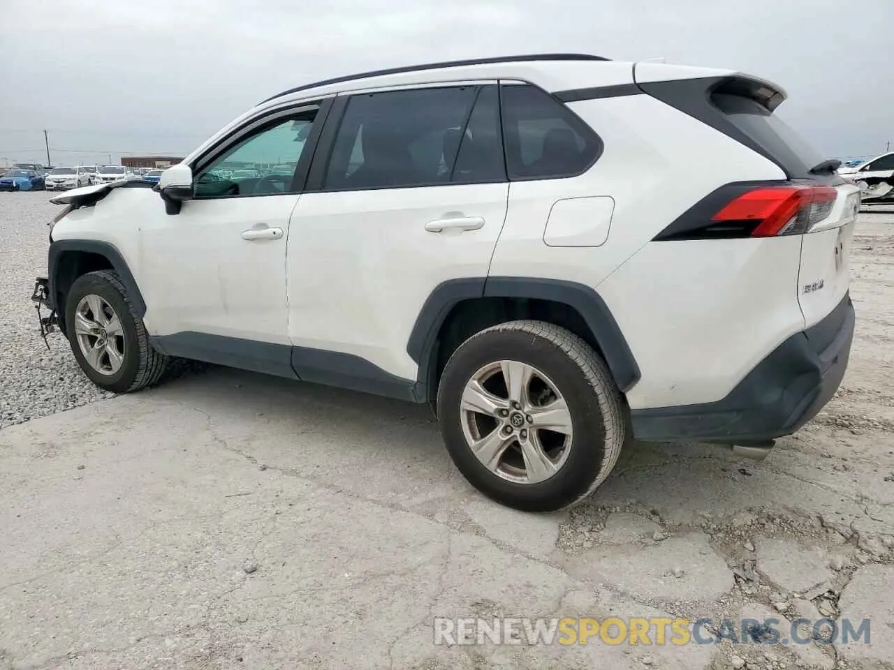 2 Photograph of a damaged car 2T3W1RFV3LC053808 TOYOTA RAV4 2020