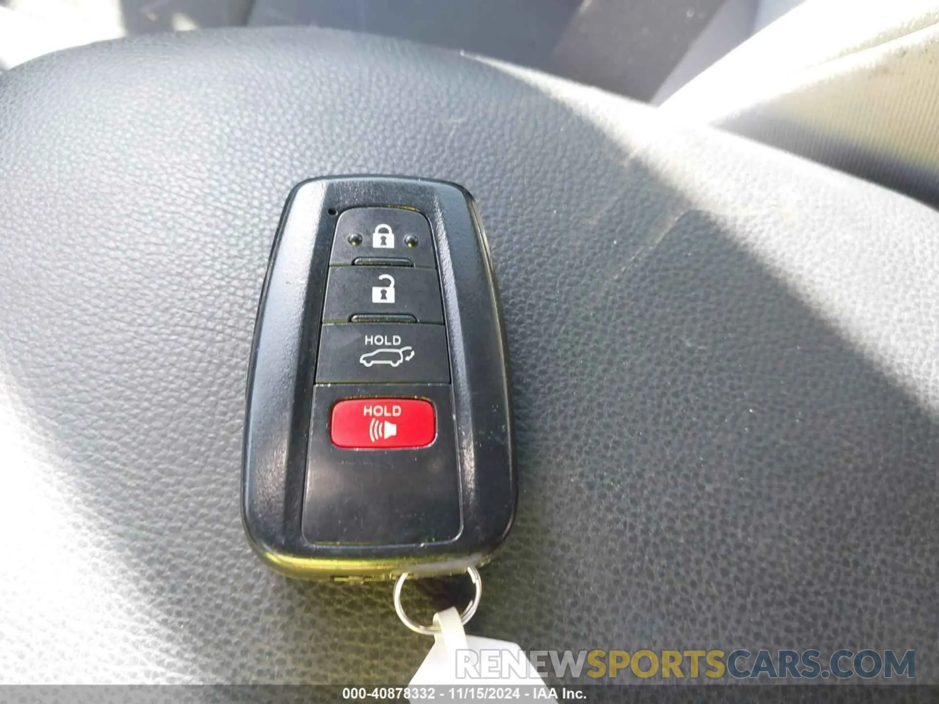 11 Фотография поврежденного автомобиля 2T3W1RFV3LW063561 TOYOTA RAV4 2020