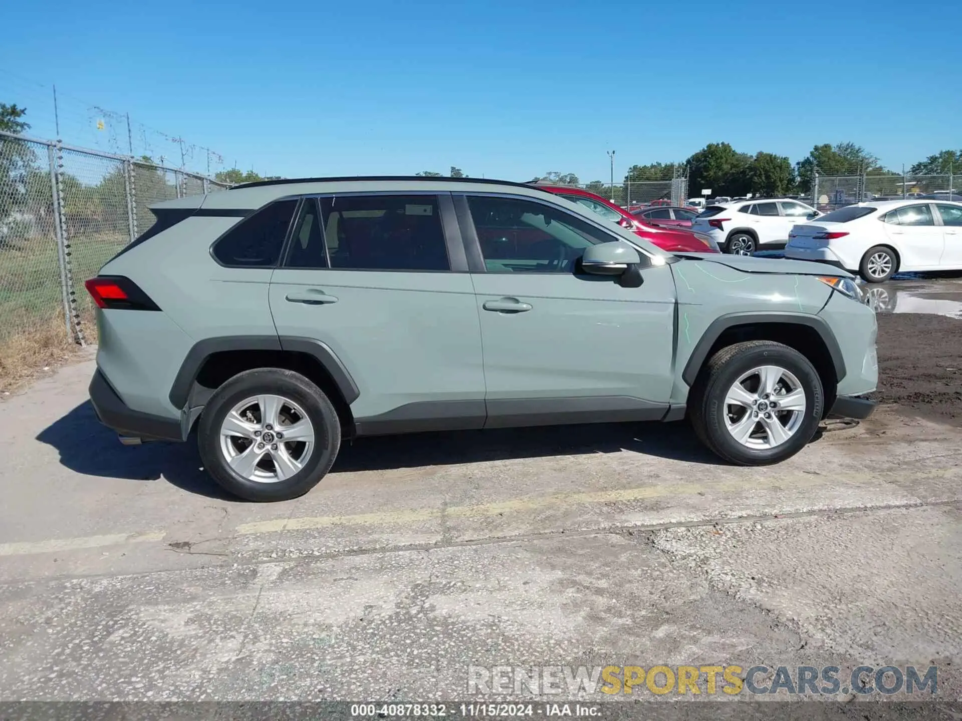 13 Фотография поврежденного автомобиля 2T3W1RFV3LW063561 TOYOTA RAV4 2020