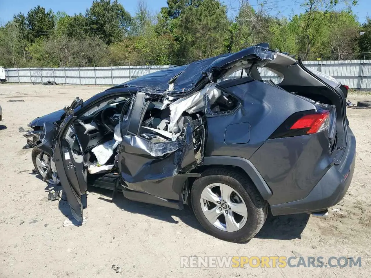 2 Фотография поврежденного автомобиля 2T3W1RFV4LC050822 TOYOTA RAV4 2020