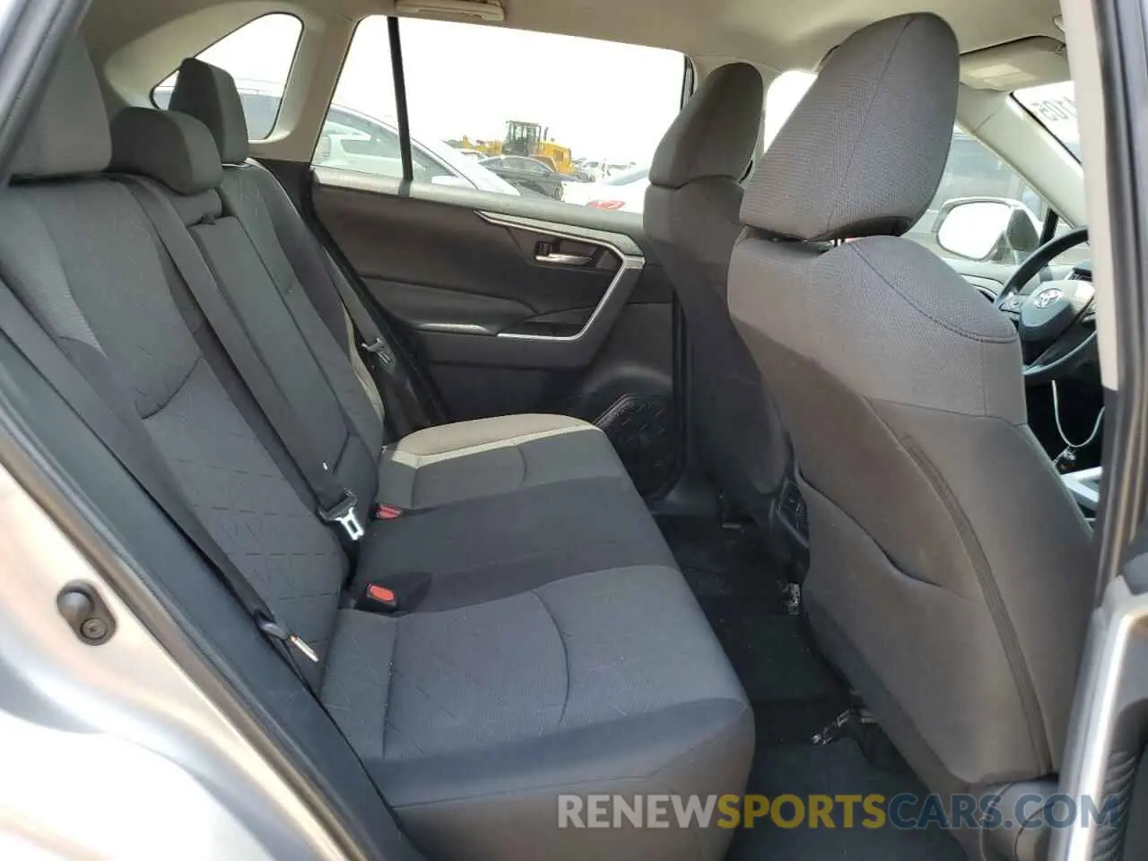 11 Фотография поврежденного автомобиля 2T3W1RFV4LC057916 TOYOTA RAV4 2020