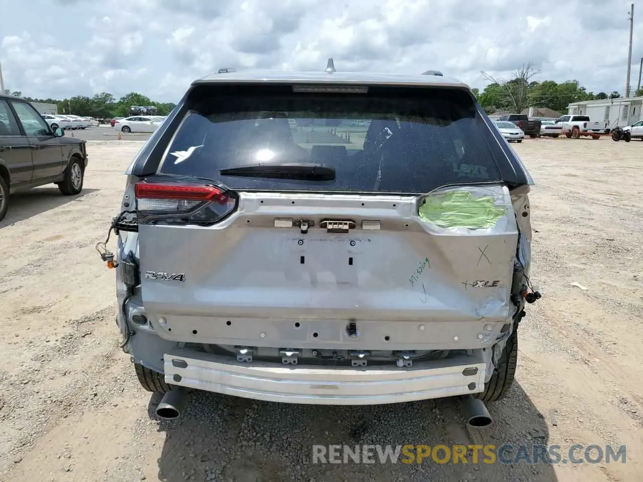 6 Фотография поврежденного автомобиля 2T3W1RFV4LC057916 TOYOTA RAV4 2020