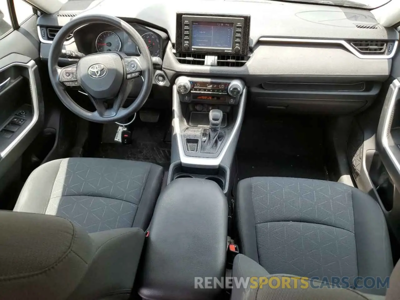8 Фотография поврежденного автомобиля 2T3W1RFV4LC057916 TOYOTA RAV4 2020