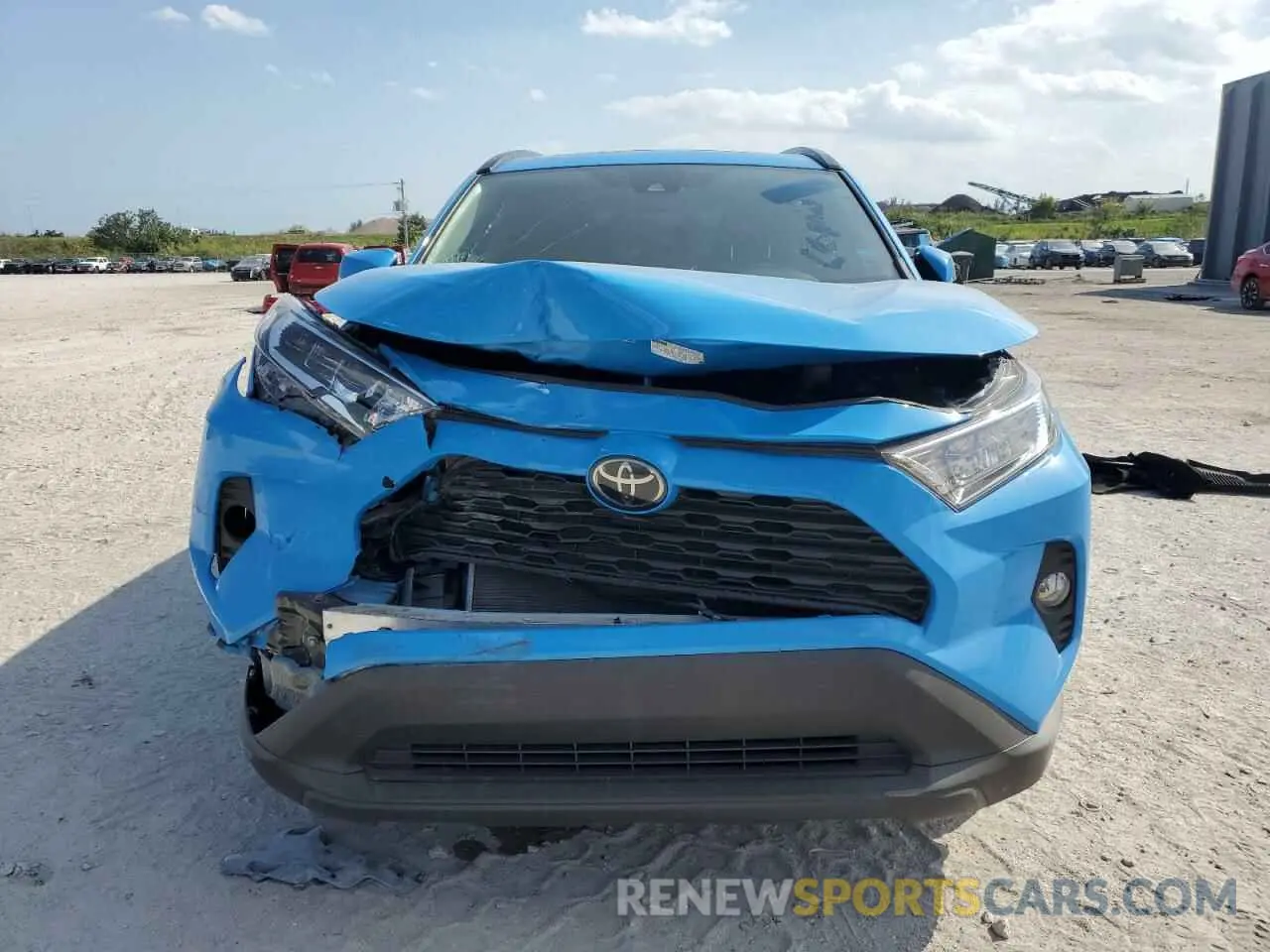 5 Фотография поврежденного автомобиля 2T3W1RFV4LC076398 TOYOTA RAV4 2020