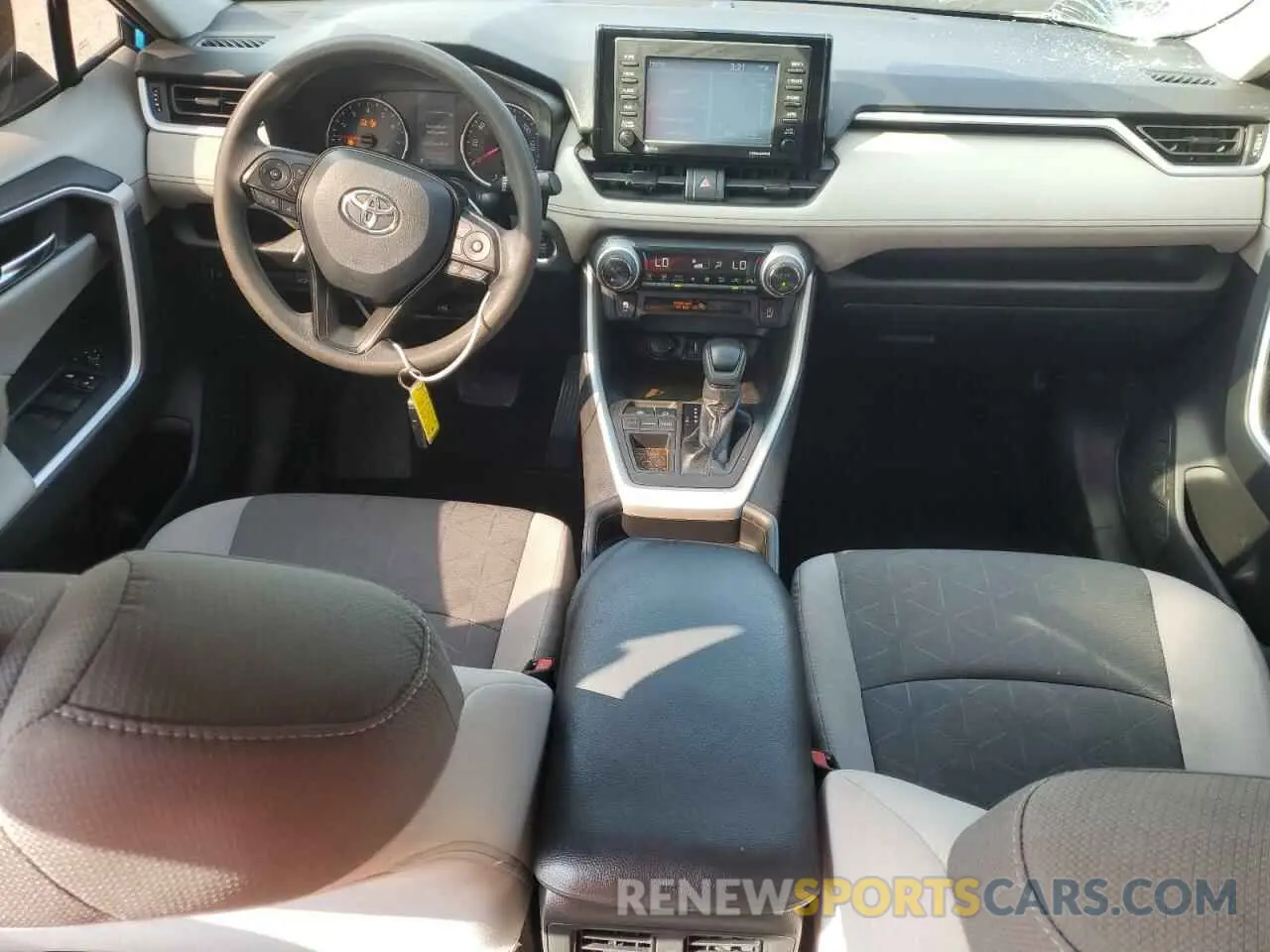 8 Фотография поврежденного автомобиля 2T3W1RFV4LC076398 TOYOTA RAV4 2020