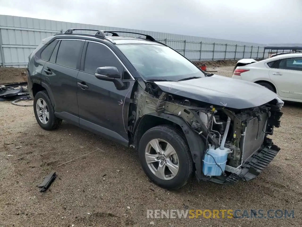 4 Photograph of a damaged car 2T3W1RFV4LW064167 TOYOTA RAV4 2020