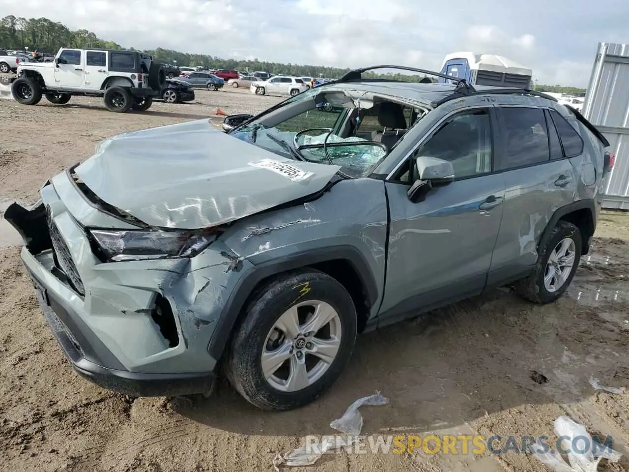 1 Photograph of a damaged car 2T3W1RFV4LW067828 TOYOTA RAV4 2020