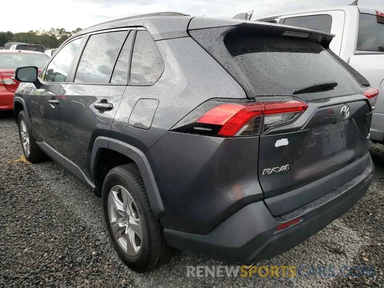 2 Фотография поврежденного автомобиля 2T3W1RFV5LC053213 TOYOTA RAV4 2020