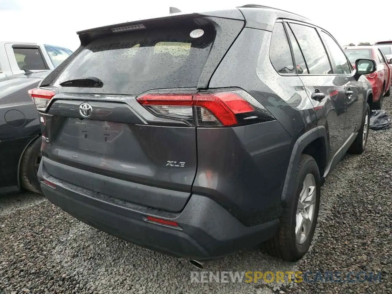 3 Фотография поврежденного автомобиля 2T3W1RFV5LC053213 TOYOTA RAV4 2020