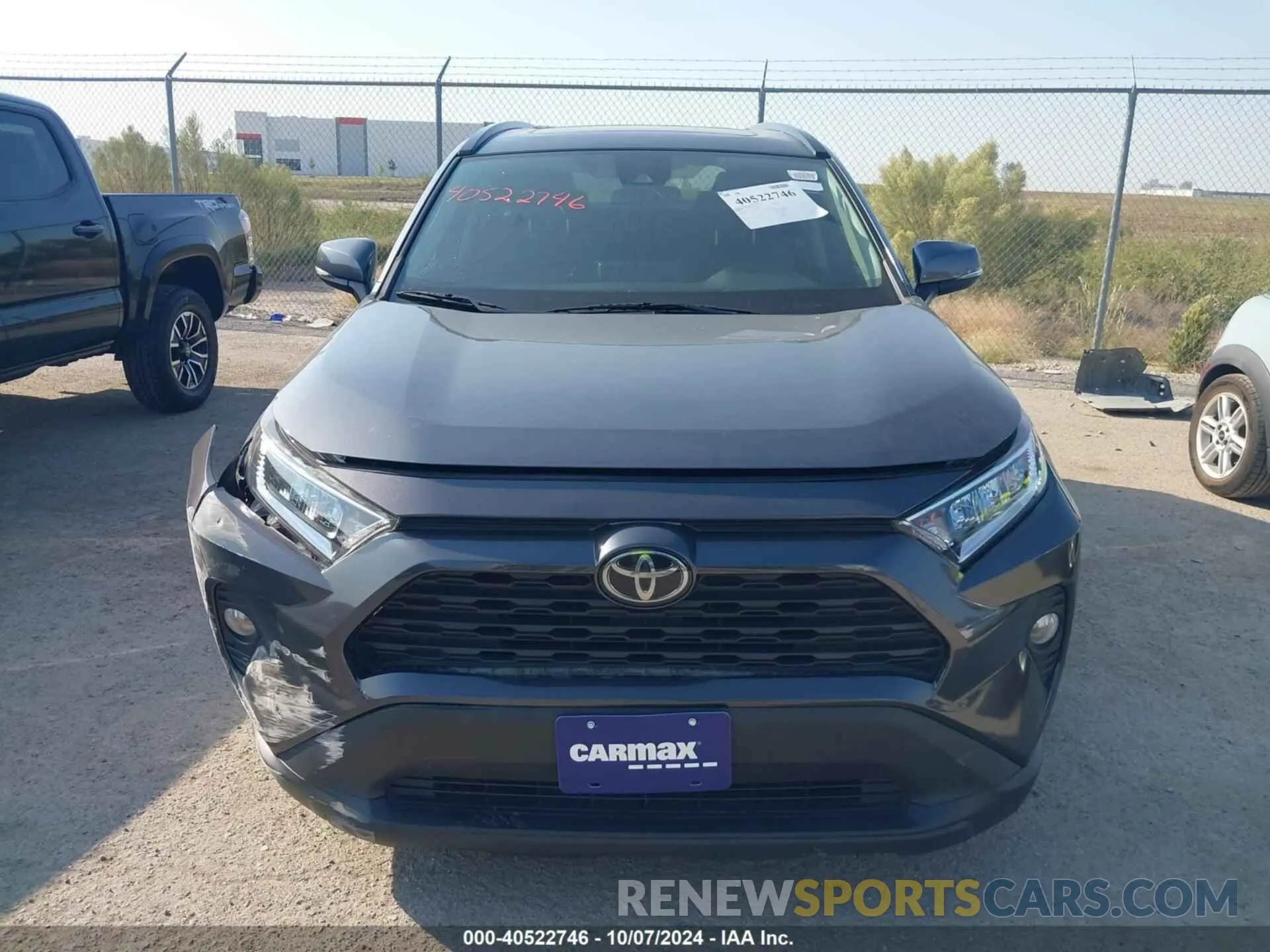 12 Photograph of a damaged car 2T3W1RFV5LC073087 TOYOTA RAV4 2020