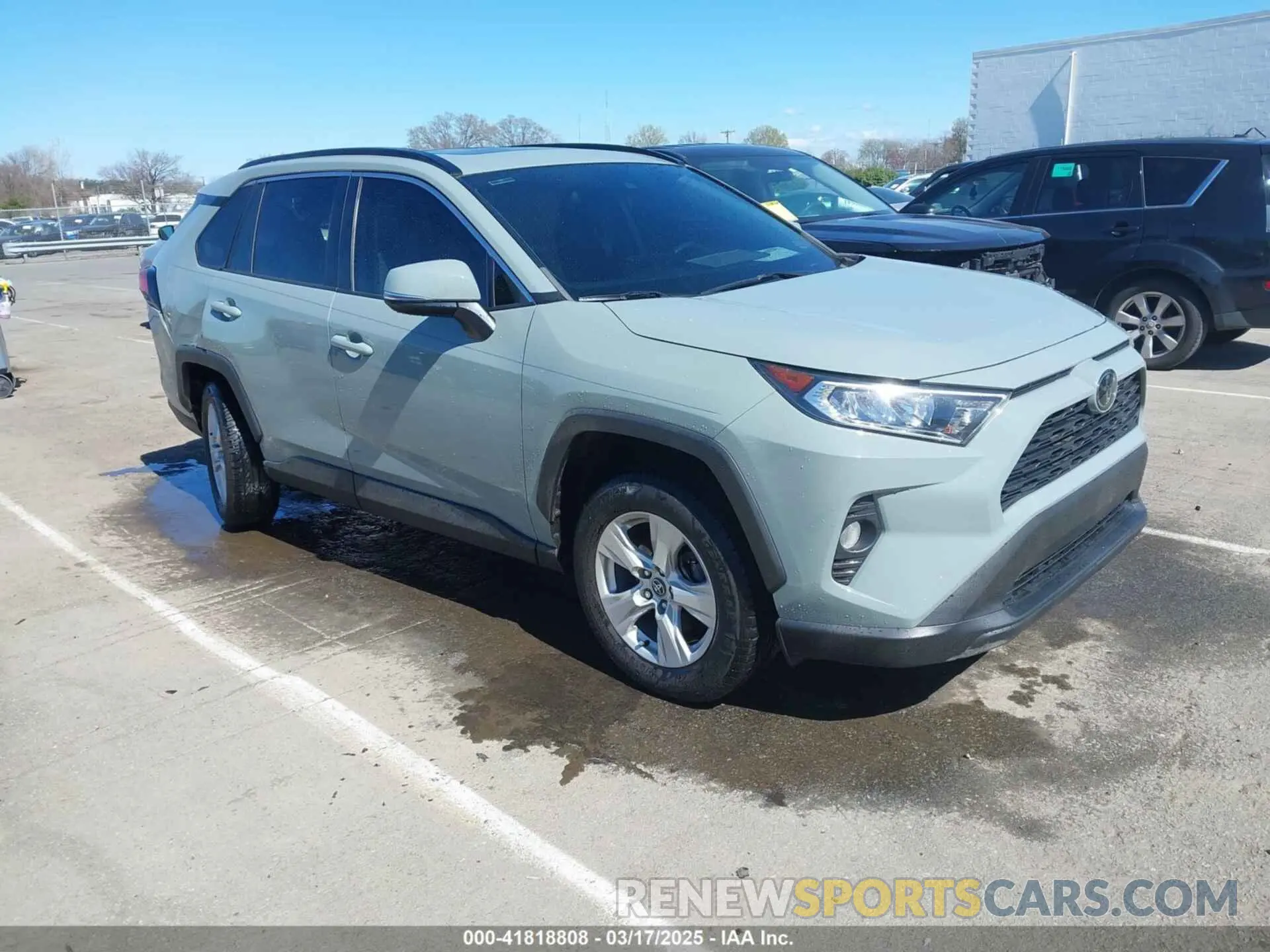 1 Фотография поврежденного автомобиля 2T3W1RFV6LC072367 TOYOTA RAV4 2020