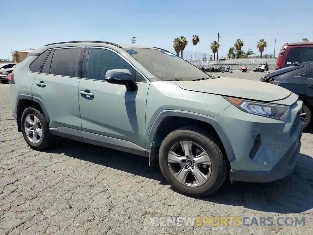 4 Фотография поврежденного автомобиля 2T3W1RFV6LW067202 TOYOTA RAV4 2020