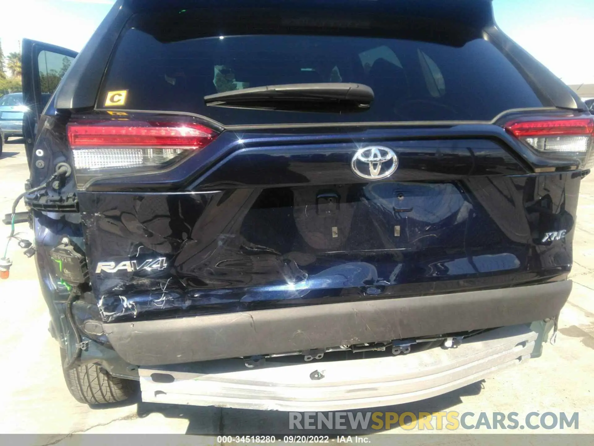 6 Фотография поврежденного автомобиля 2T3W1RFV6LW068561 TOYOTA RAV4 2020
