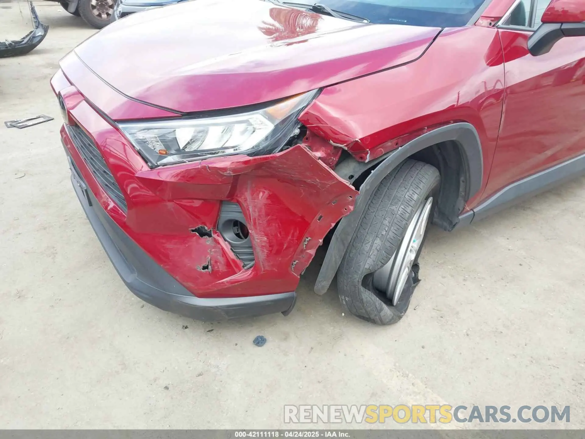 6 Фотография поврежденного автомобиля 2T3W1RFV6LW077454 TOYOTA RAV4 2020