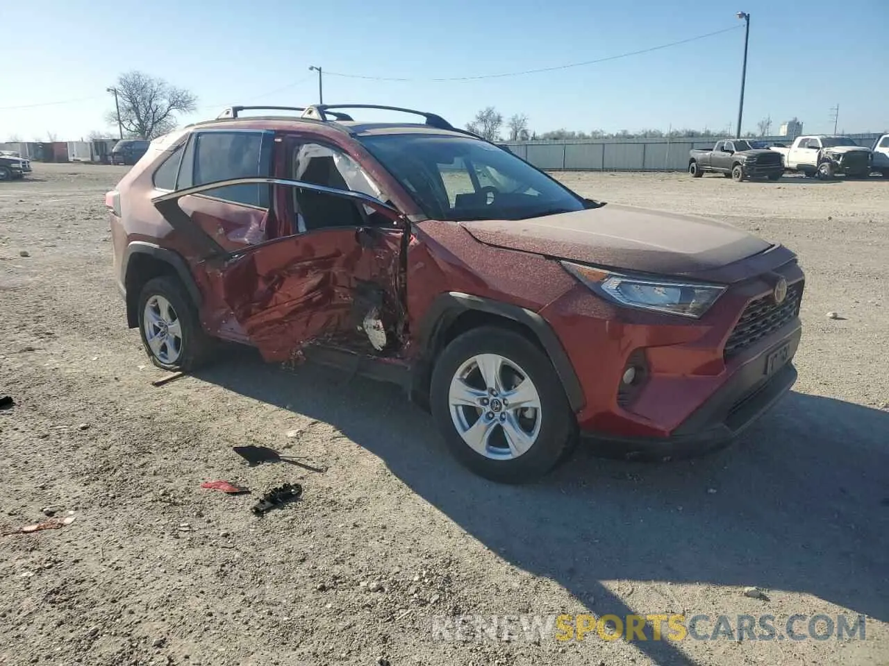 4 Фотография поврежденного автомобиля 2T3W1RFV6LW084582 TOYOTA RAV4 2020