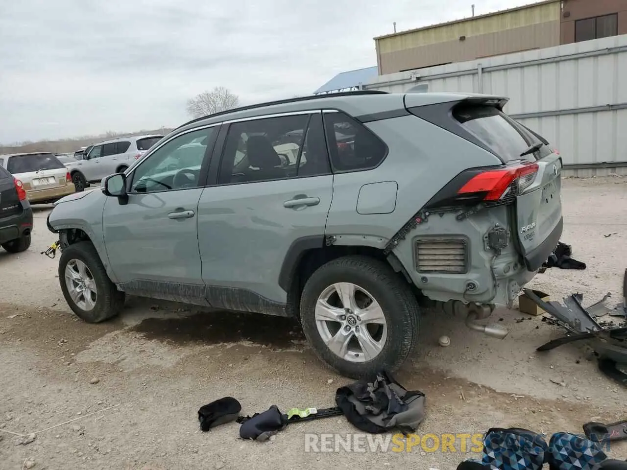 2 Фотография поврежденного автомобиля 2T3W1RFV7LC043878 TOYOTA RAV4 2020