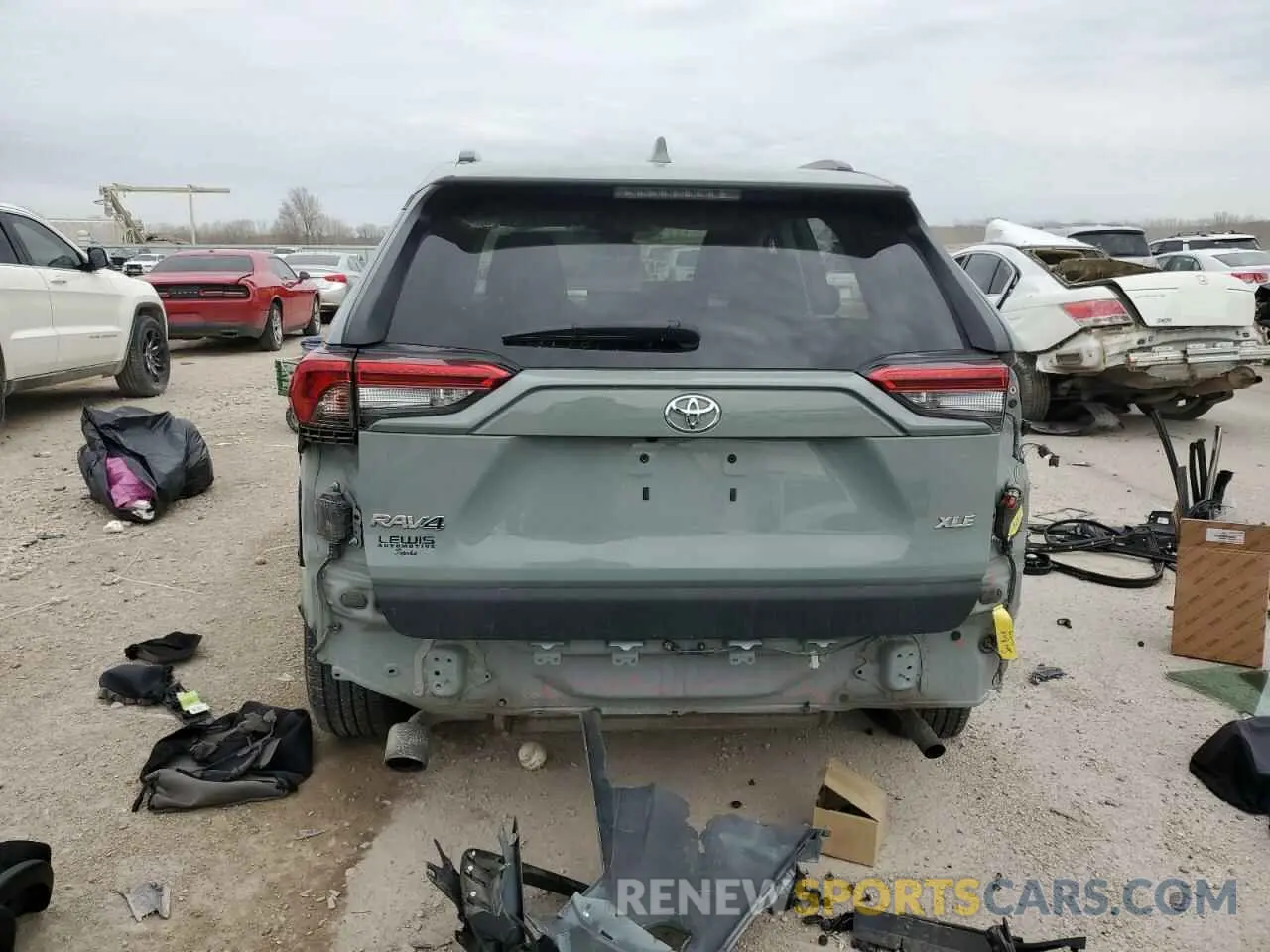 6 Фотография поврежденного автомобиля 2T3W1RFV7LC043878 TOYOTA RAV4 2020