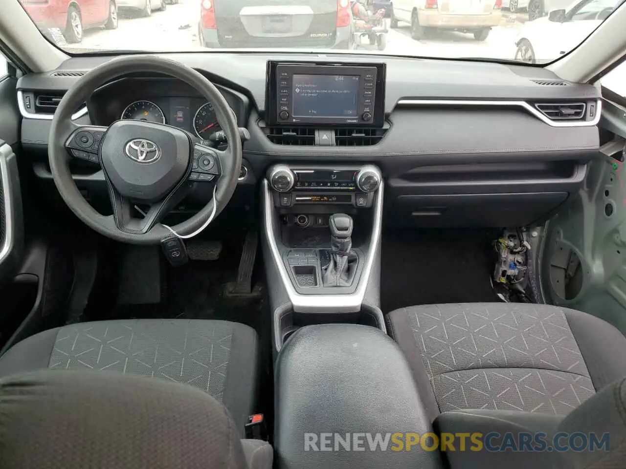 8 Фотография поврежденного автомобиля 2T3W1RFV7LC043878 TOYOTA RAV4 2020