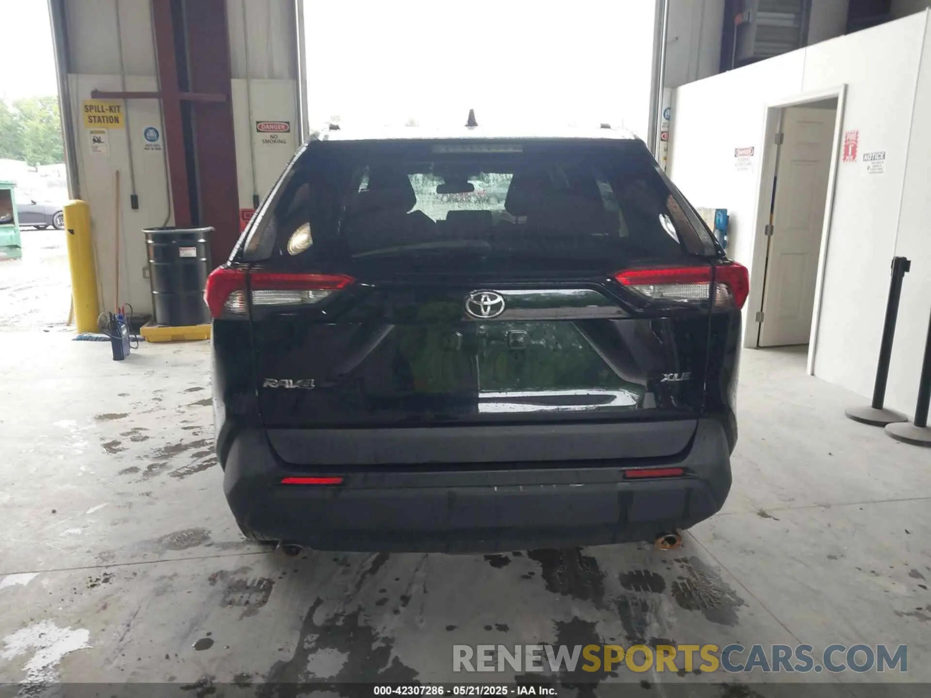 16 Фотография поврежденного автомобиля 2T3W1RFV7LC050989 TOYOTA RAV4 2020
