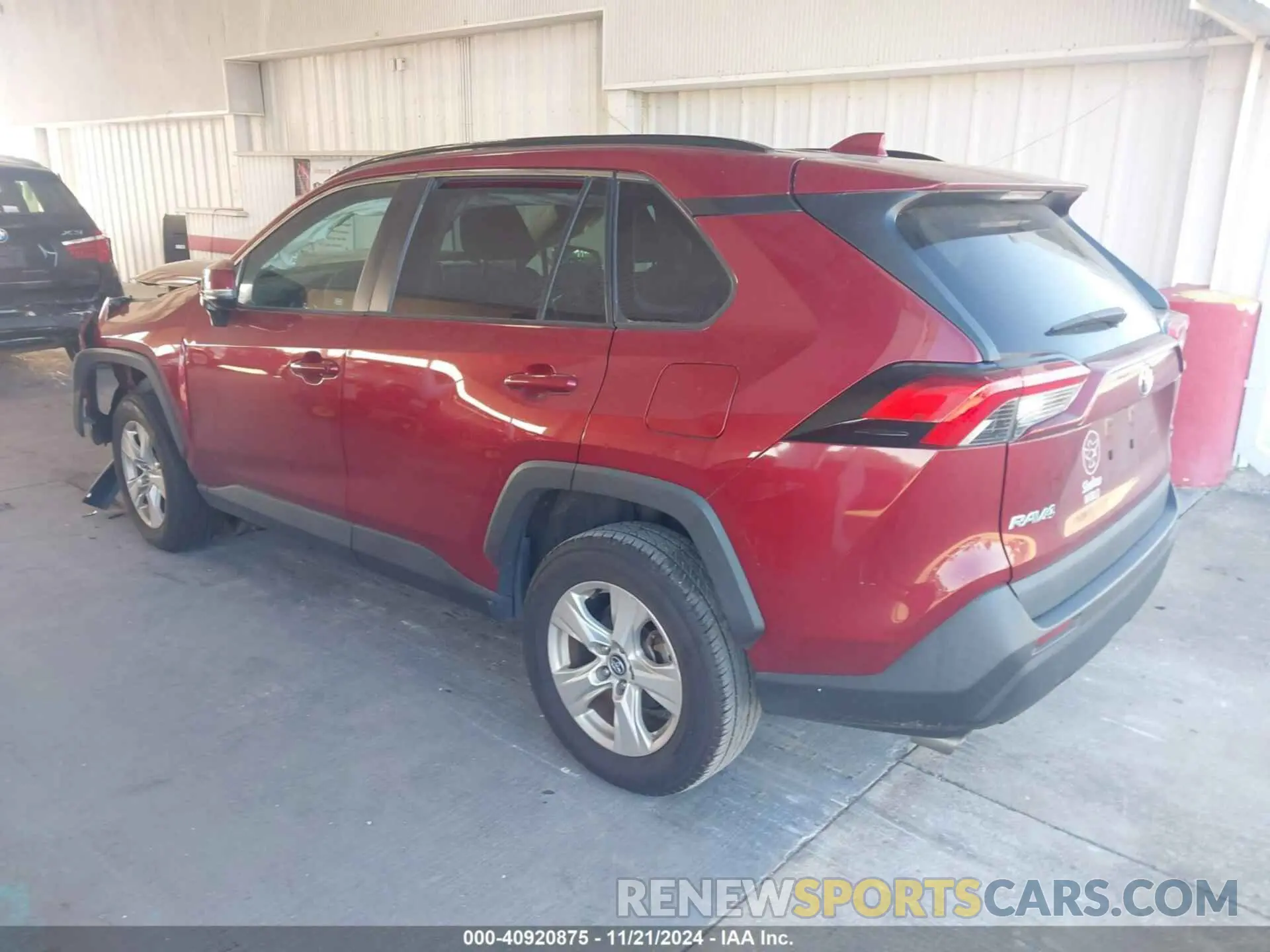 3 Photograph of a damaged car 2T3W1RFV7LC077139 TOYOTA RAV4 2020