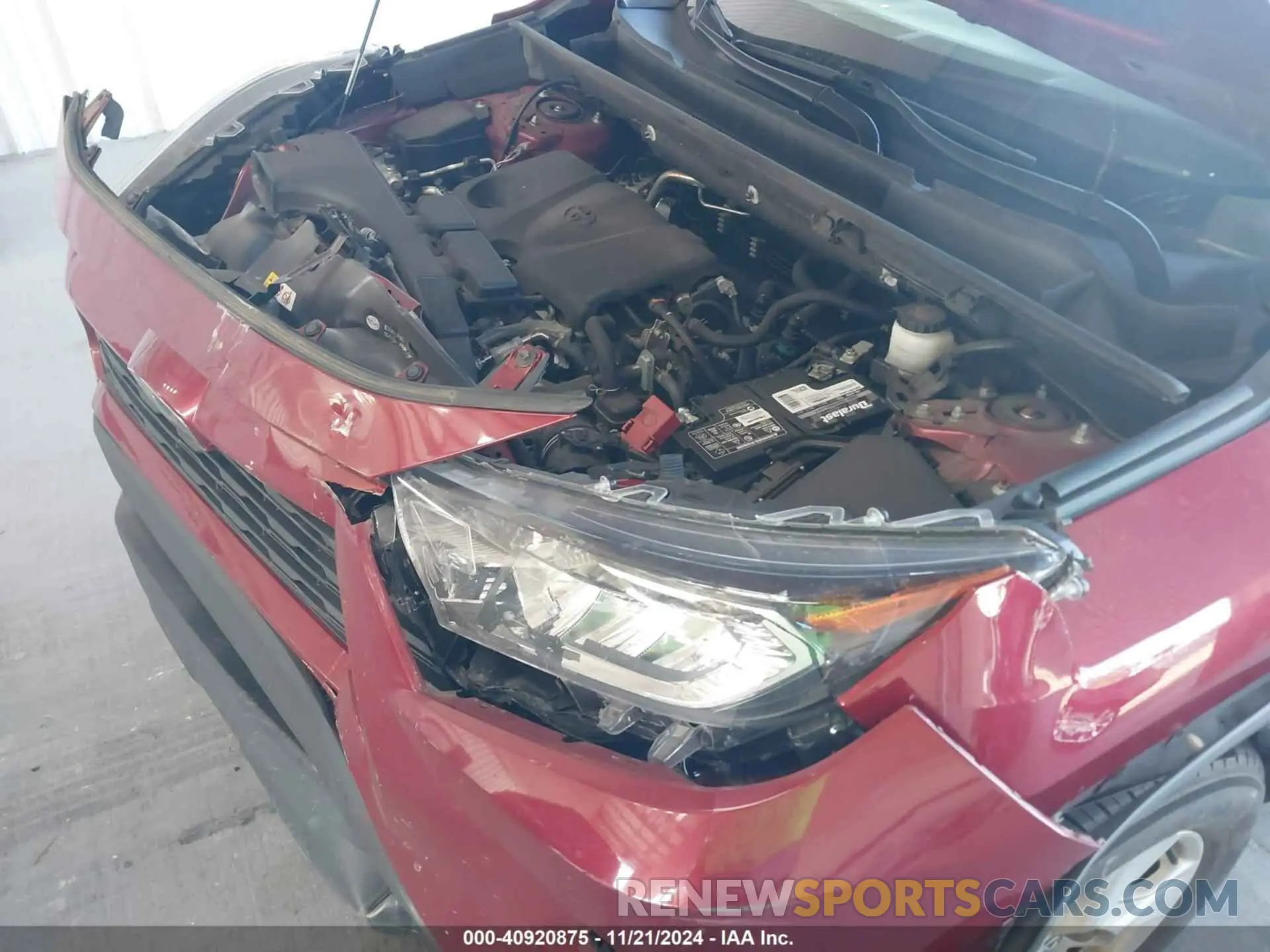 6 Photograph of a damaged car 2T3W1RFV7LC077139 TOYOTA RAV4 2020
