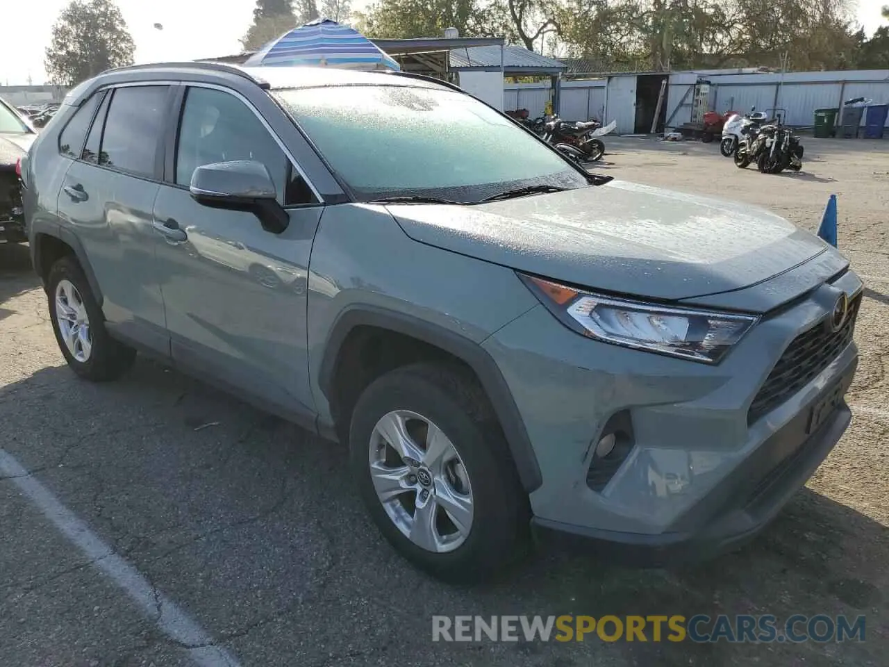 4 Фотография поврежденного автомобиля 2T3W1RFV7LW074420 TOYOTA RAV4 2020
