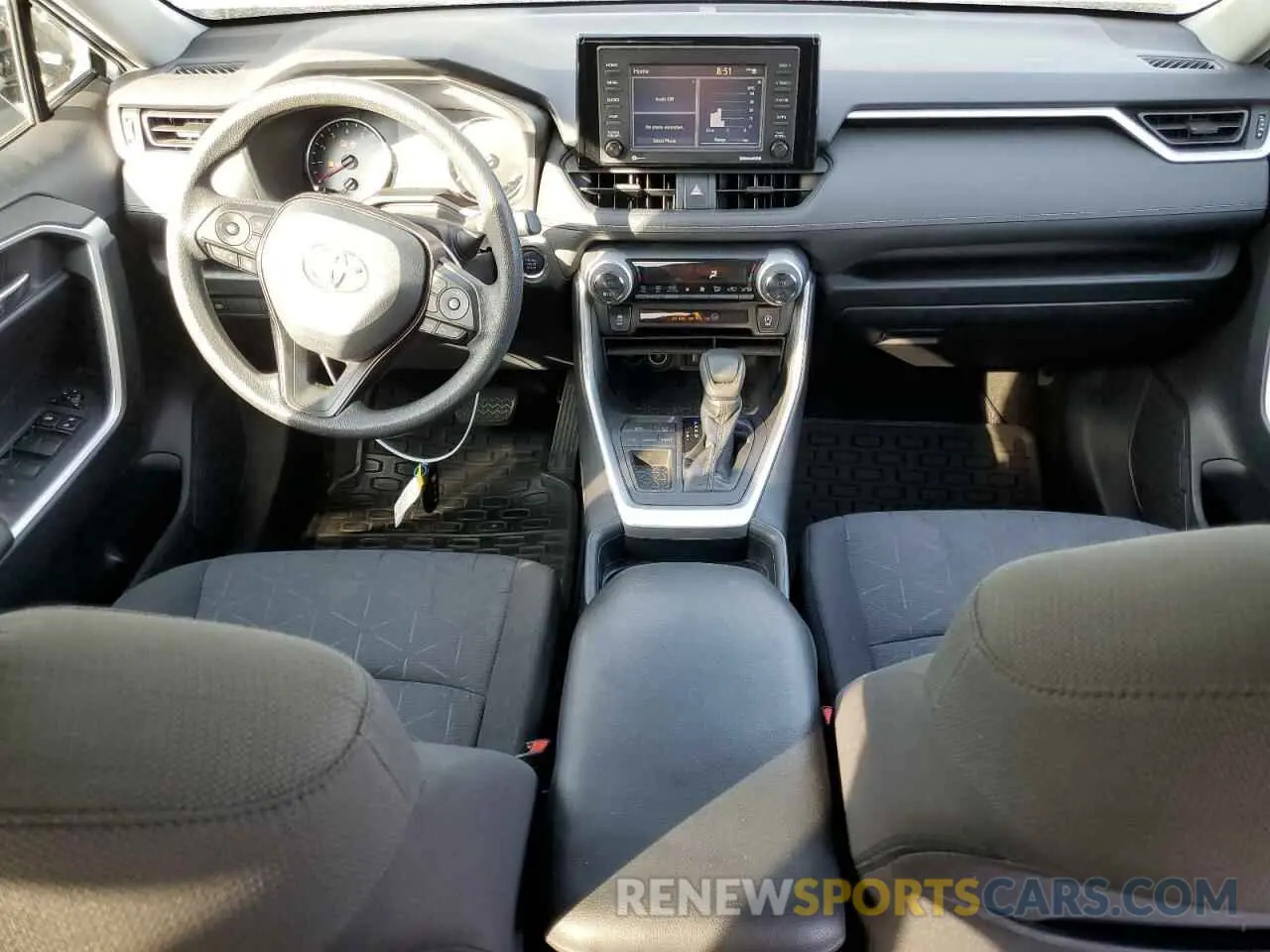 8 Фотография поврежденного автомобиля 2T3W1RFV7LW074420 TOYOTA RAV4 2020