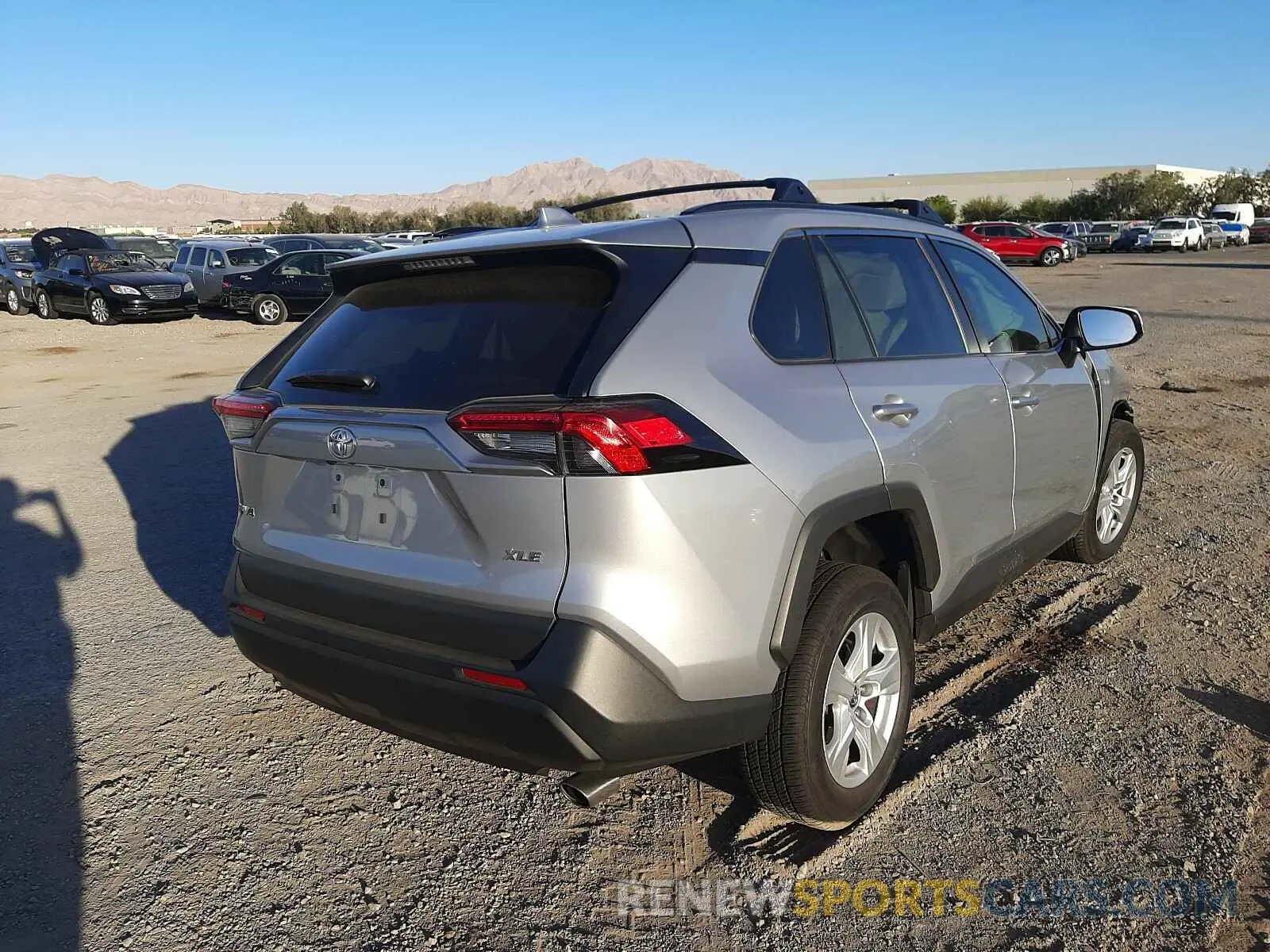 4 Photograph of a damaged car 2T3W1RFV7LW078189 TOYOTA RAV4 2020