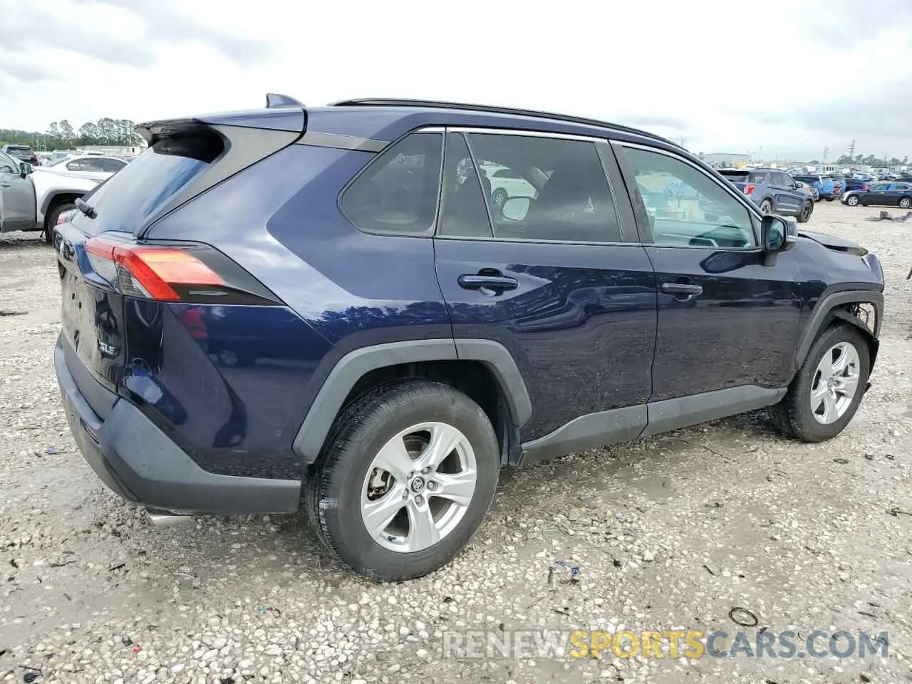 3 Photograph of a damaged car 2T3W1RFV7LW084882 TOYOTA RAV4 2020