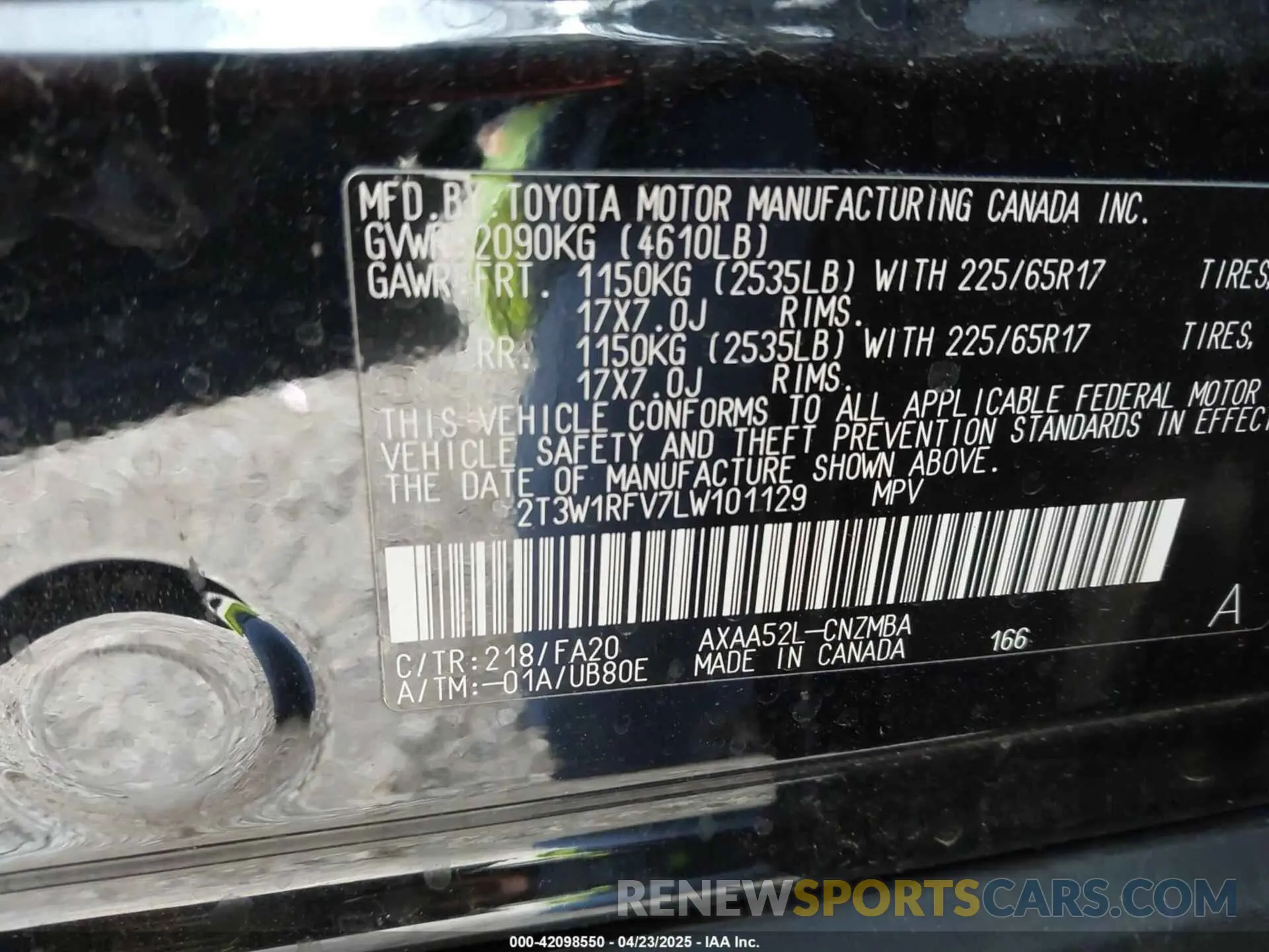 9 Photograph of a damaged car 2T3W1RFV7LW101129 TOYOTA RAV4 2020