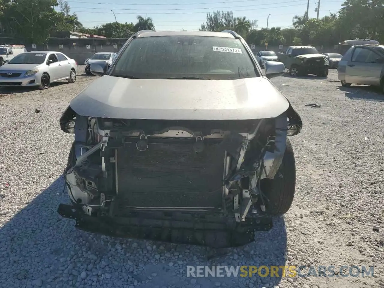 5 Photograph of a damaged car 2T3W1RFV8LC034719 TOYOTA RAV4 2020