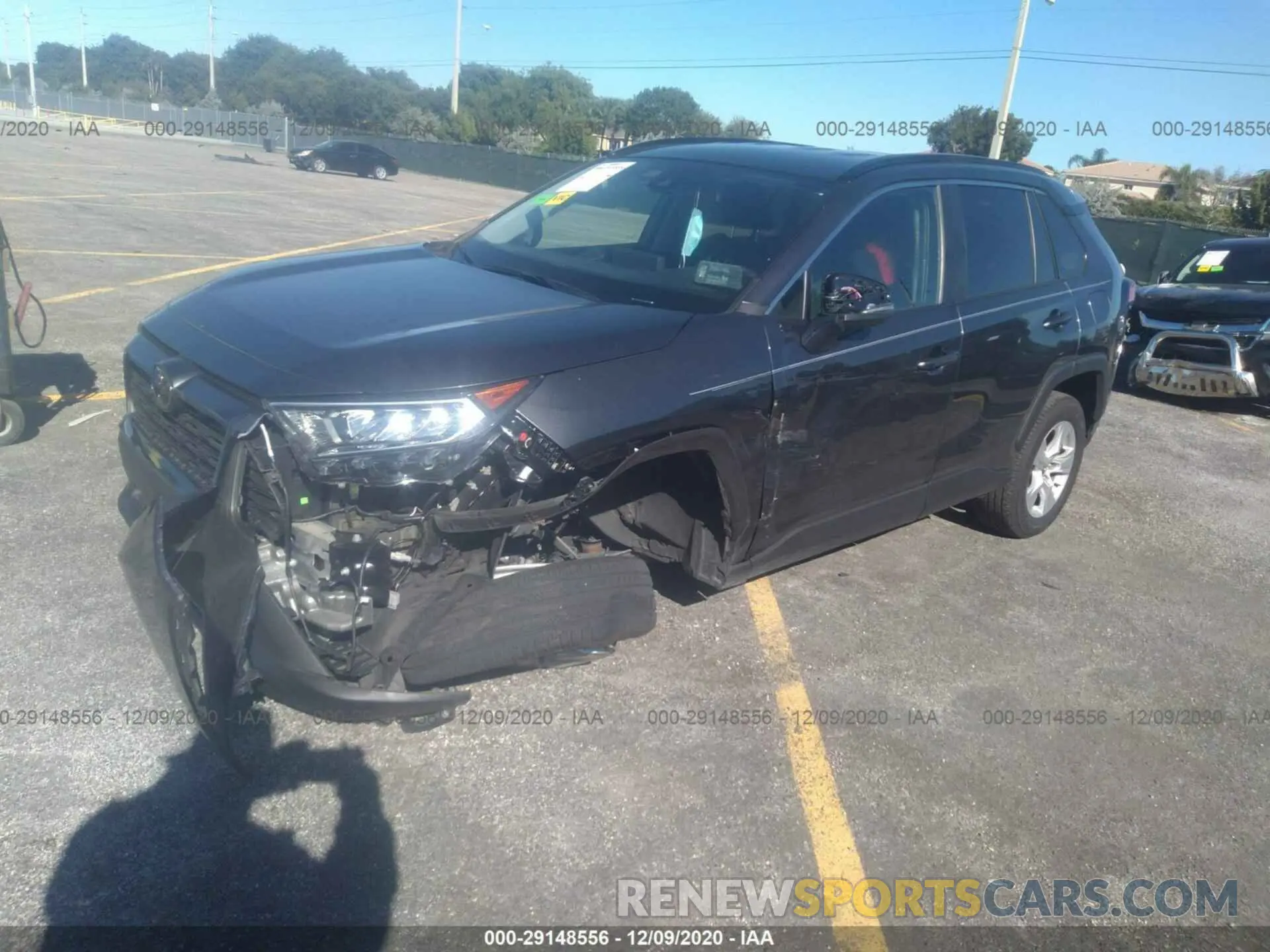 2 Photograph of a damaged car 2T3W1RFV8LC037927 TOYOTA RAV4 2020