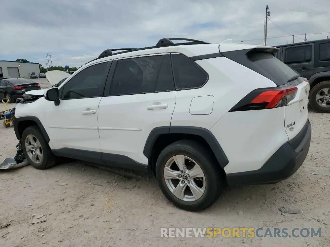 2 Photograph of a damaged car 2T3W1RFV8LW089721 TOYOTA RAV4 2020