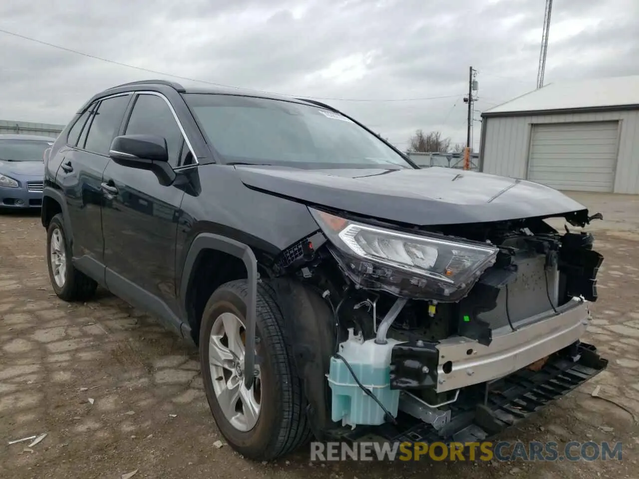 1 Photograph of a damaged car 2T3W1RFV9LC072122 TOYOTA RAV4 2020