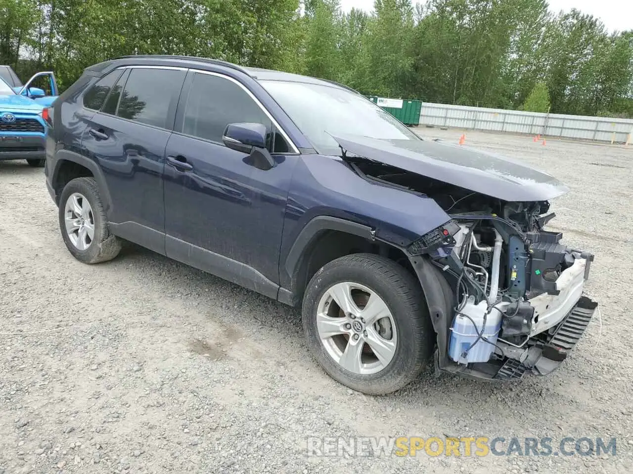 4 Фотография поврежденного автомобиля 2T3W1RFV9LW075603 TOYOTA RAV4 2020