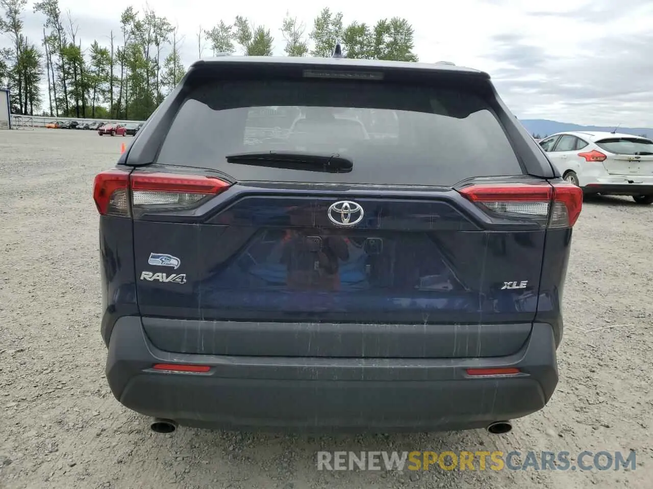 6 Фотография поврежденного автомобиля 2T3W1RFV9LW075603 TOYOTA RAV4 2020