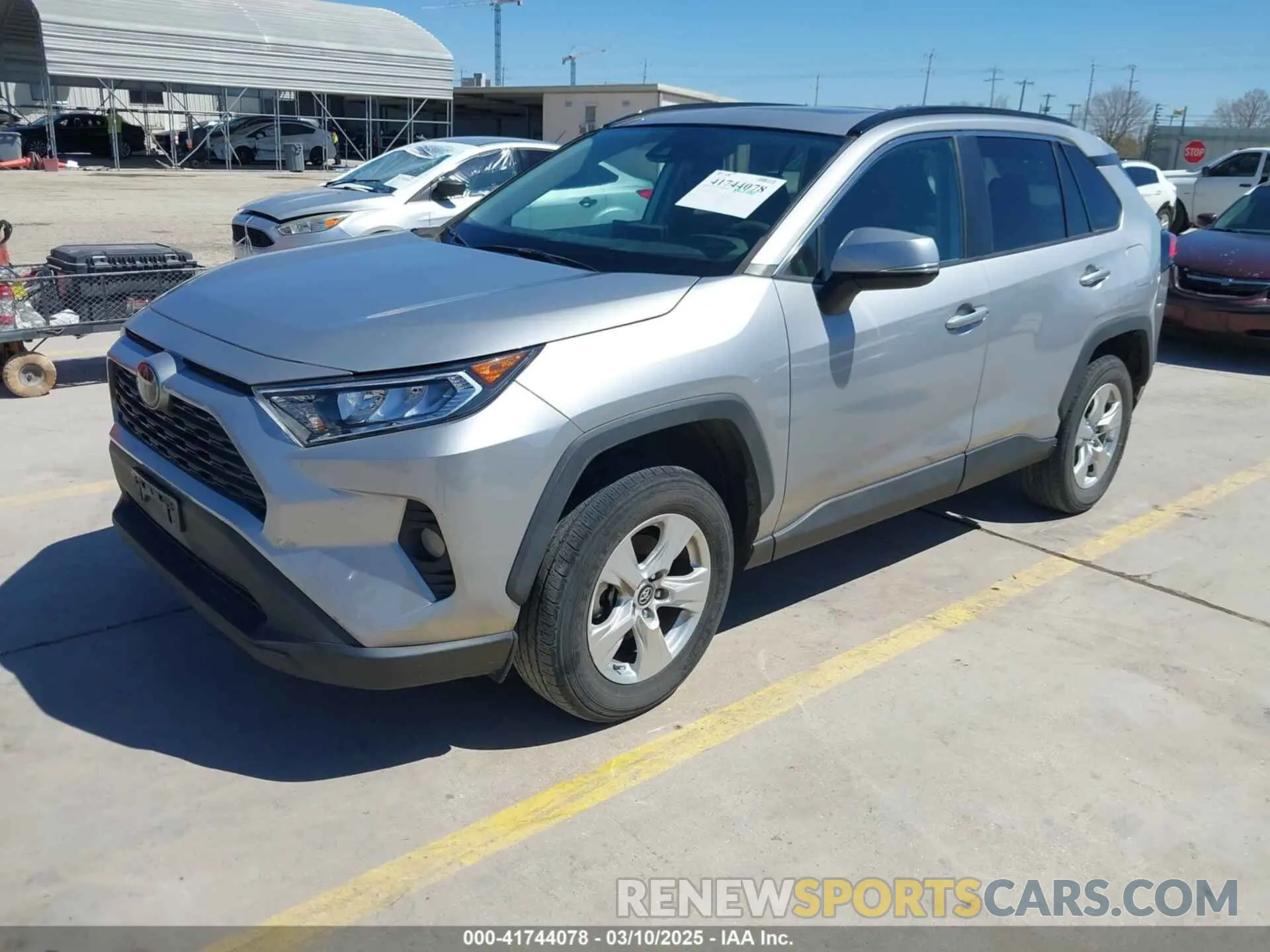 2 Photograph of a damaged car 2T3W1RFV9LW090537 TOYOTA RAV4 2020