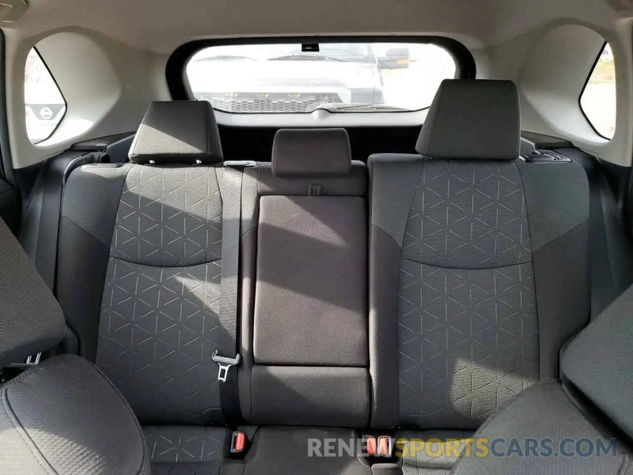 10 Фотография поврежденного автомобиля 2T3W1RFVXLC038643 TOYOTA RAV4 2020