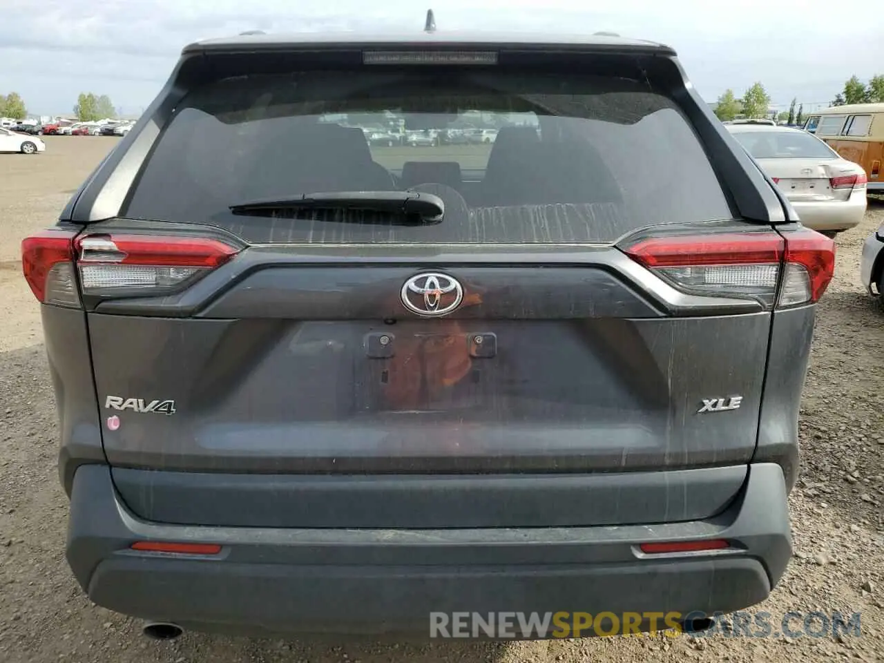 6 Фотография поврежденного автомобиля 2T3W1RFVXLC038643 TOYOTA RAV4 2020