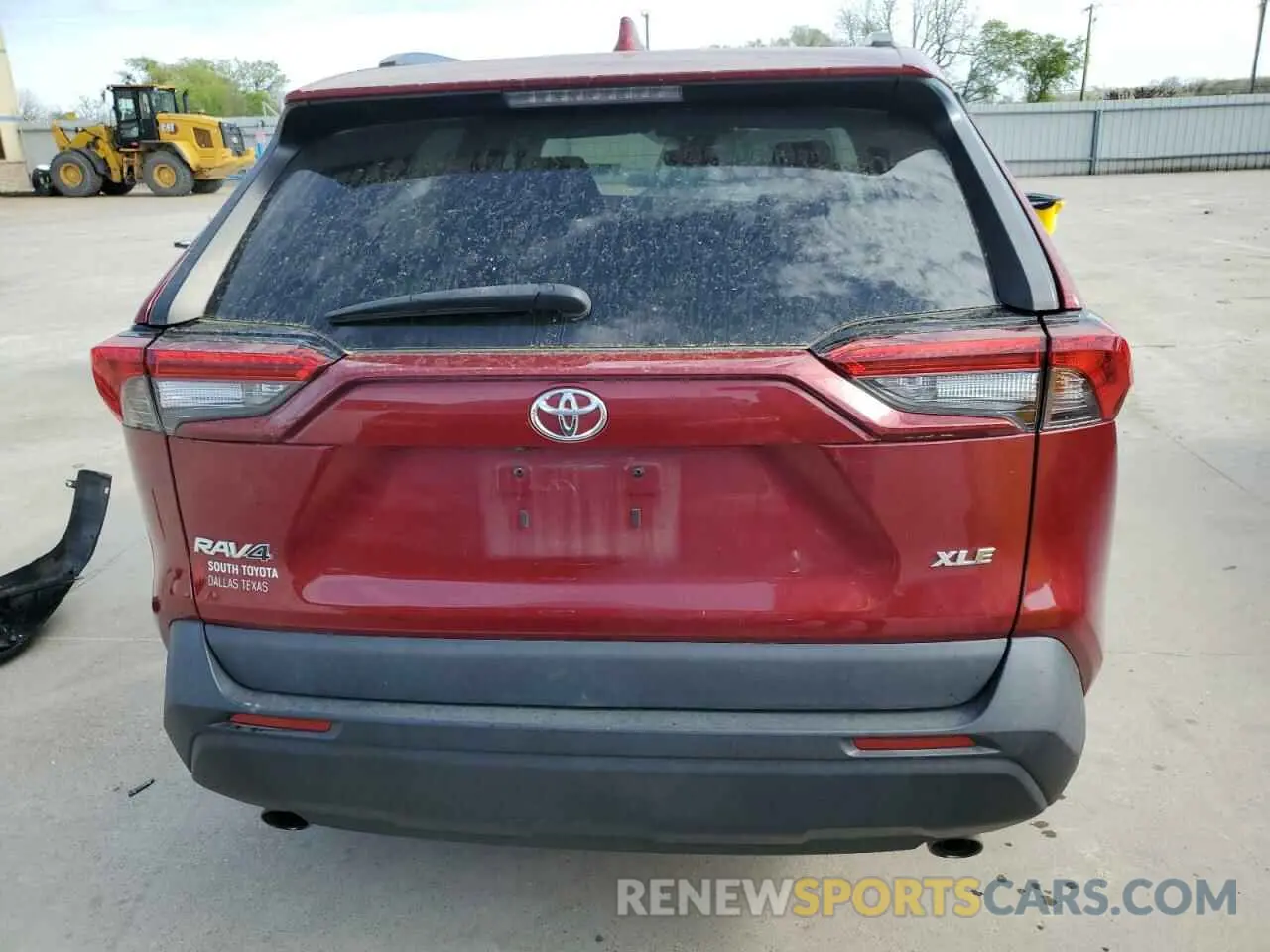 6 Photograph of a damaged car 2T3W1RFVXLC042403 TOYOTA RAV4 2020