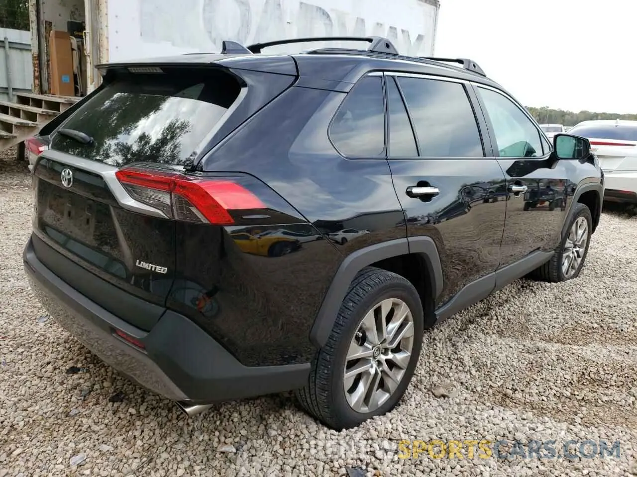 3 Фотография поврежденного автомобиля 2T3Y1RFV1LC076724 TOYOTA RAV4 2020