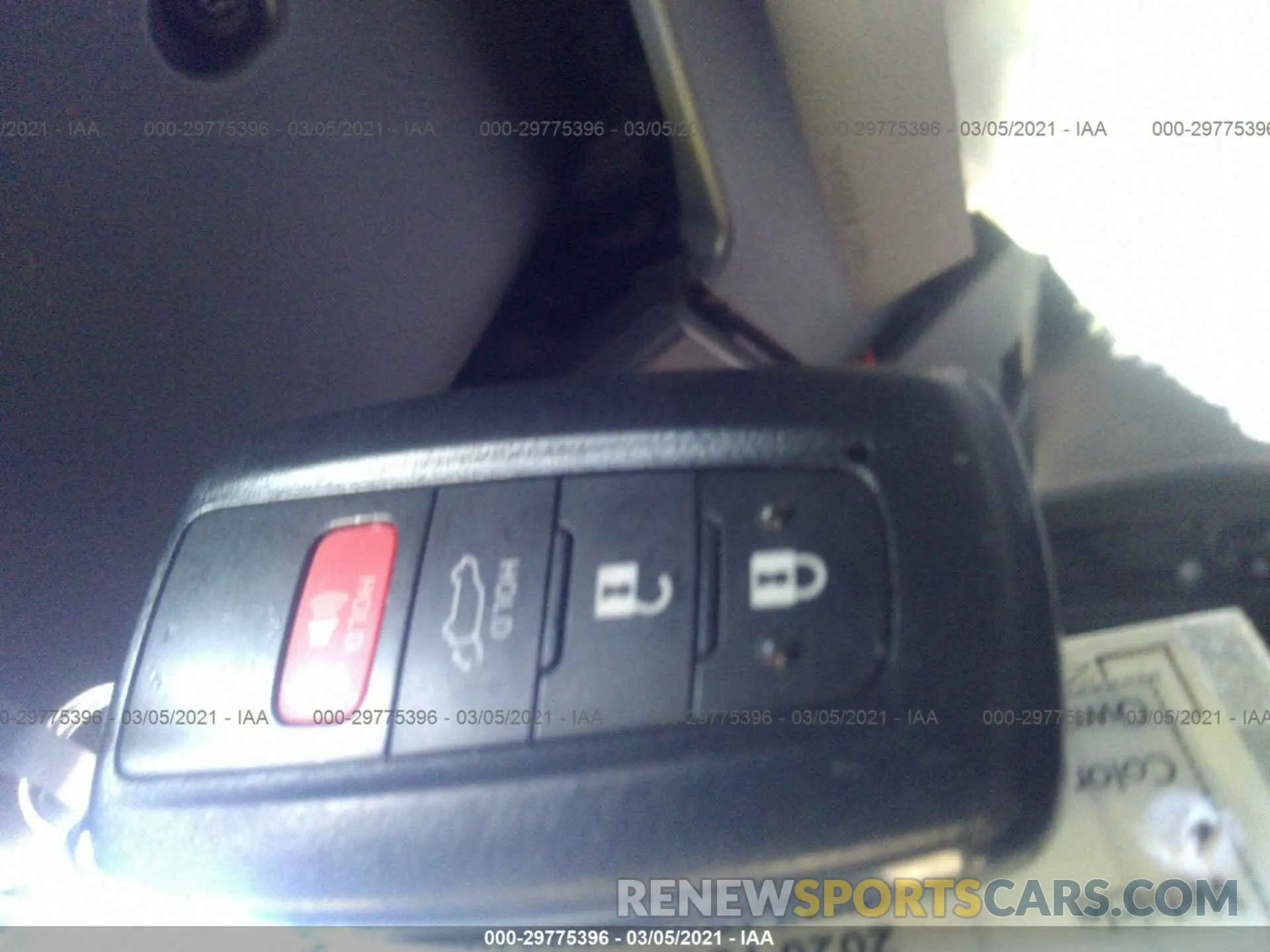 11 Photograph of a damaged car 4T3DWRFV5LU009994 TOYOTA RAV4 2020