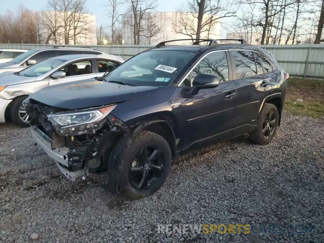 1 Photograph of a damaged car 4T3EWRFV0LU007767 TOYOTA RAV4 2020