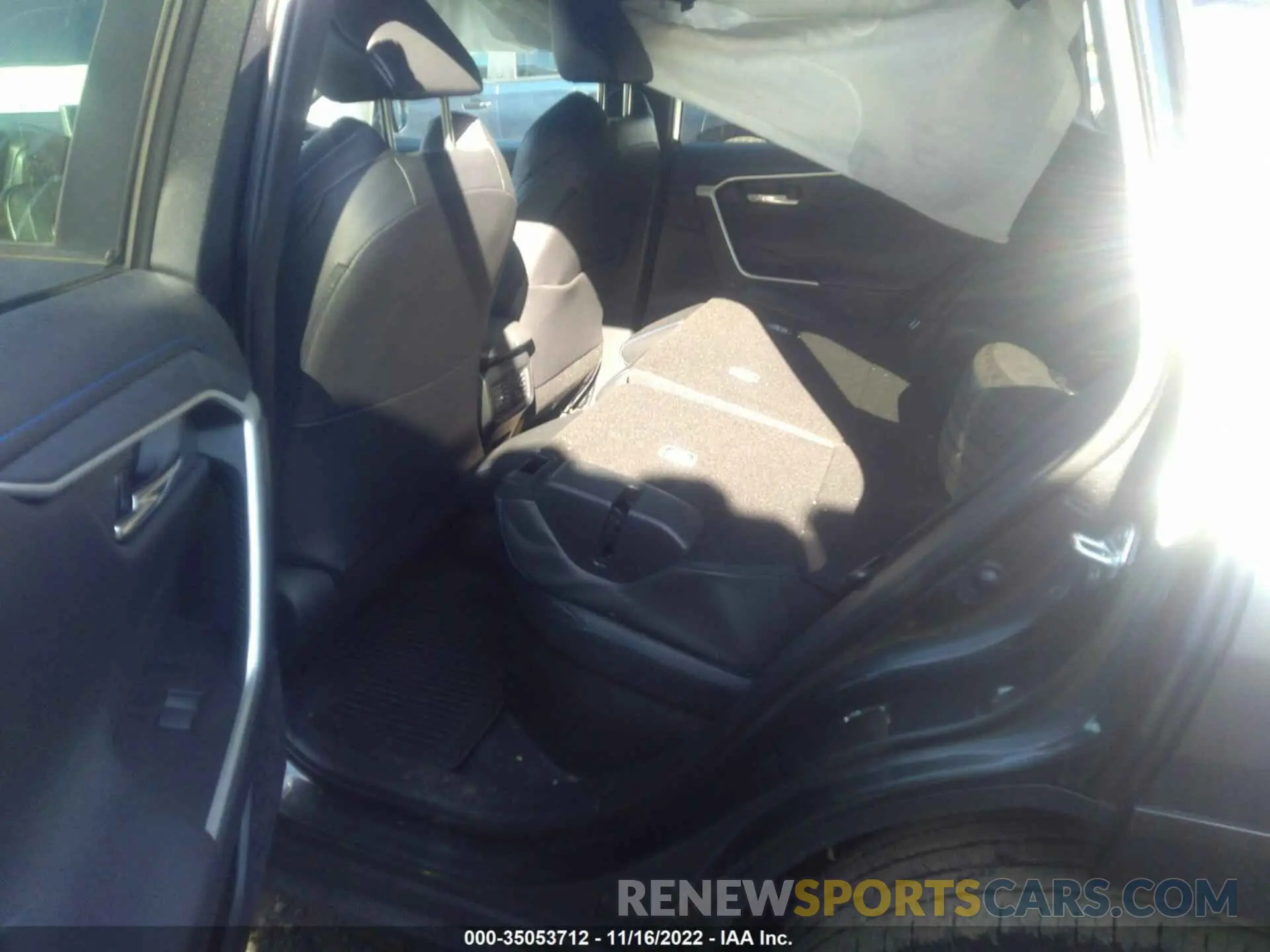 8 Photograph of a damaged car 4T3EWRFV1LU006725 TOYOTA RAV4 2020
