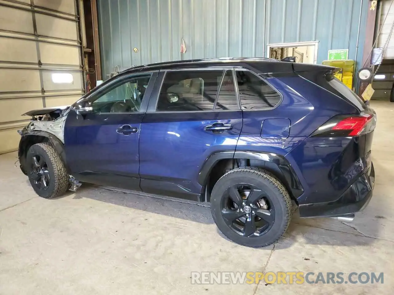 2 Photograph of a damaged car 4T3EWRFV2LU007513 TOYOTA RAV4 2020