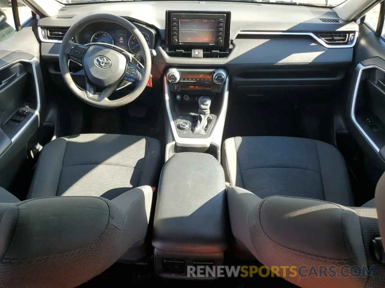 8 Photograph of a damaged car 4T3LWRFVXLU009548 TOYOTA RAV4 2020