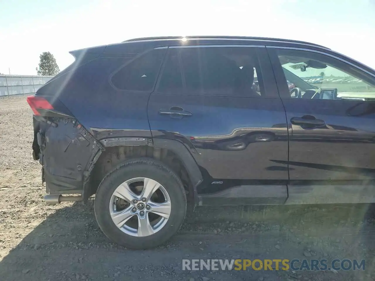 11 Фотография поврежденного автомобиля 4T3R6RFVXLU005199 TOYOTA RAV4 2020
